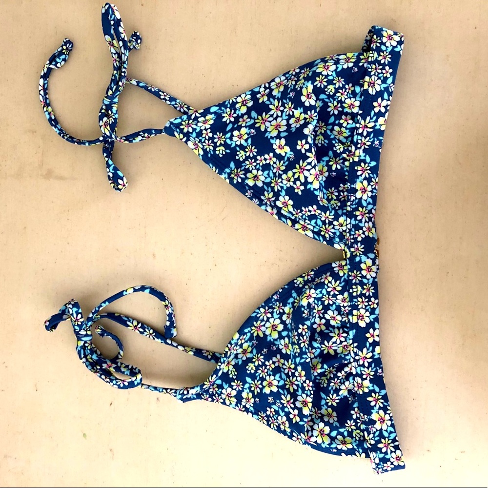 TARGET BIKINI TOP